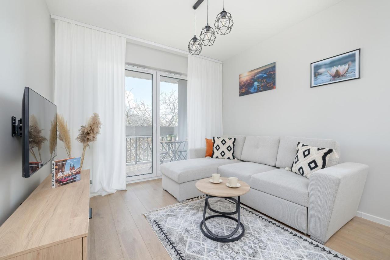 Bright Apartment Park Lotnikow Near Tauron Arena Krakow By Noclegi Renters Екстер'єр фото